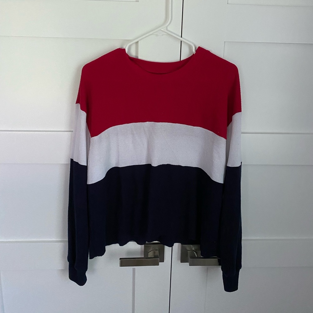 Three color long sleeve flowy shirt